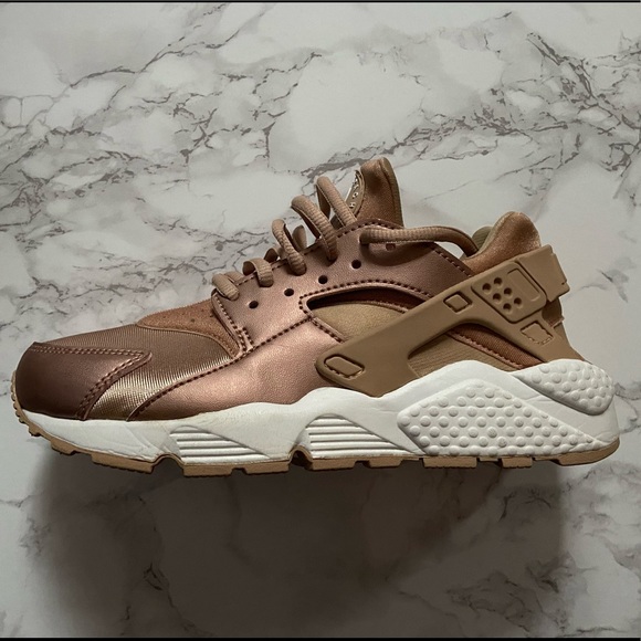 Nike Air Huarache Run - Red Bronze - Picture 2 of 3